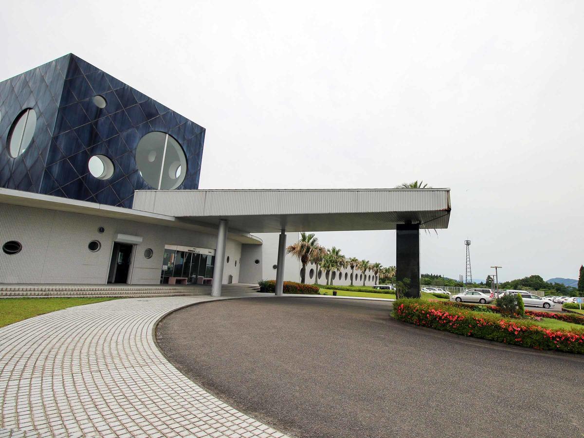 Miyazaki Kokusai Kuko Country Club Lodge Exterior photo